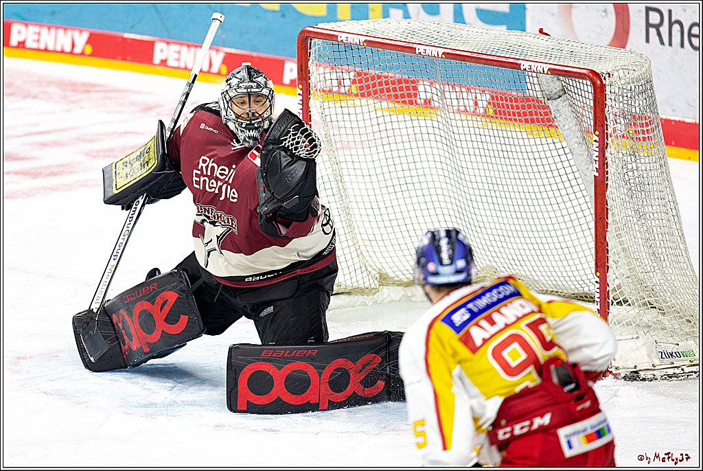 PENNY DEL;  Koelner Haie - Duesseldorfer EG ; Koeln, 17.12.2020